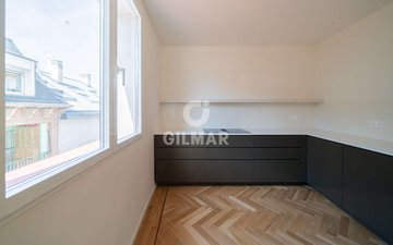 Property slide 18