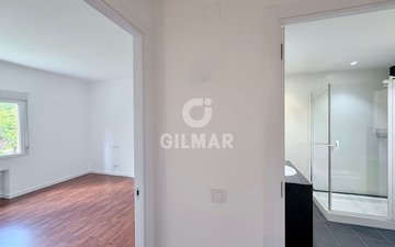 Property slide 22