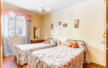 Property slide 20