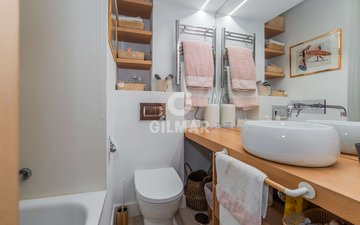 Property slide 20