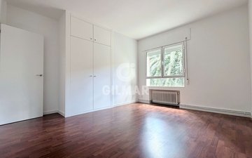 Property slide 40
