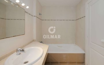 Property slide 29