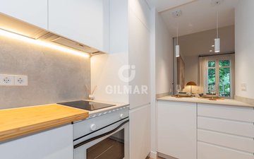 Property slide 18