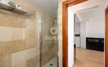 Property slide 25
