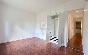 Property slide 33