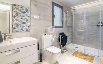 Property slide 19