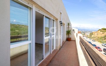 Property slide 33