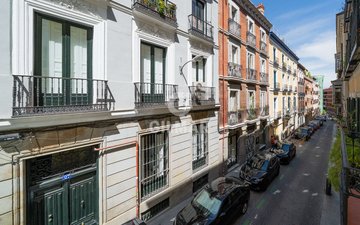 Property slide 19