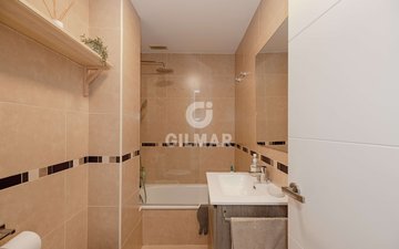 Property slide 25