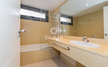Property slide 19