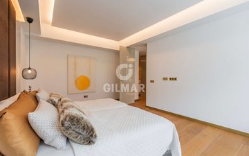 Property slide 21