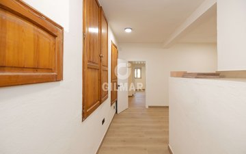 Property slide 44