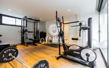 Property slide 24