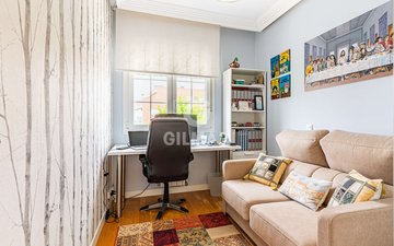 Property slide 17