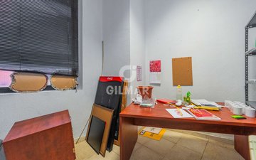 Property slide 24