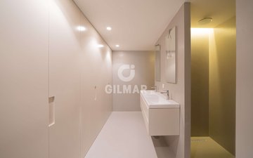 Property slide 17
