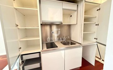 Property slide 10
