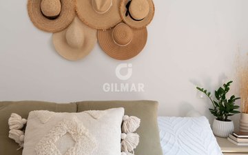 Property slide 40
