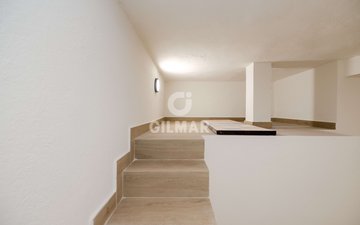 Property slide 48