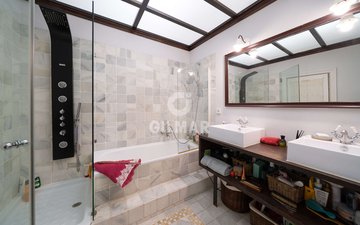 Property slide 34