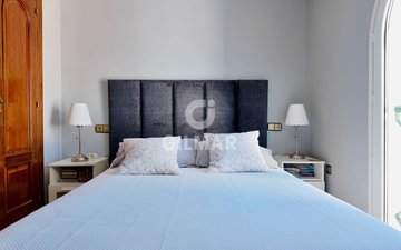 Property slide 17