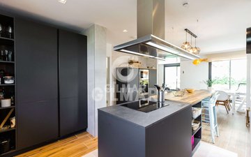Property slide 33