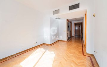 Property slide 31