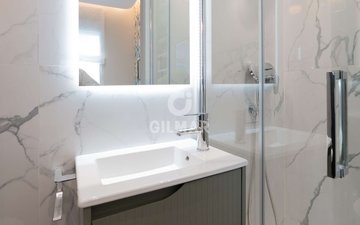 Property slide 30