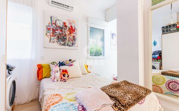 Property slide 19