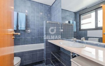 Property slide 23
