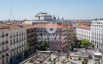 Property slide 15