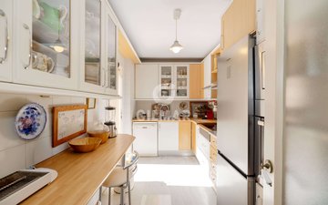 Property slide 25