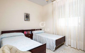 Property slide 16