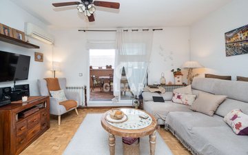 Property slide 21