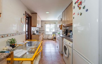 Property slide 19