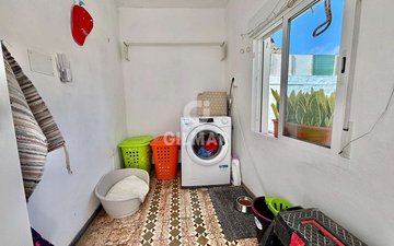 Property slide 48