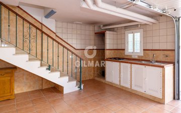 Property slide 34