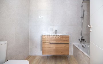 Property slide 25