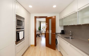 Property slide 22