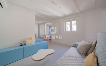 Property slide 14