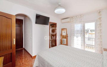 Property slide 20