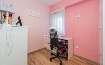 Property slide 14