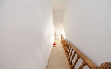 Property slide 35