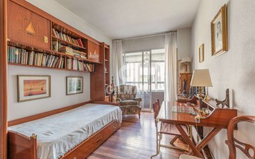 Property slide 20
