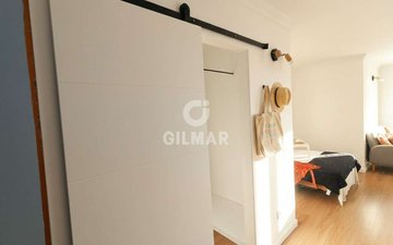 Property slide 18