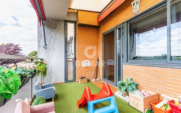 Property slide 31