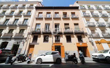 Property slide 35