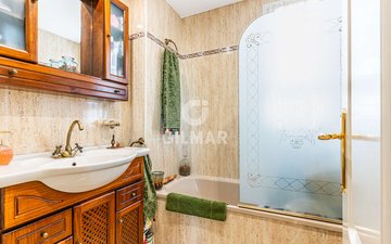 Property slide 26