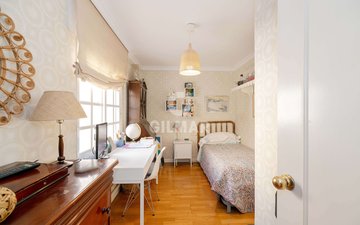 Property slide 30