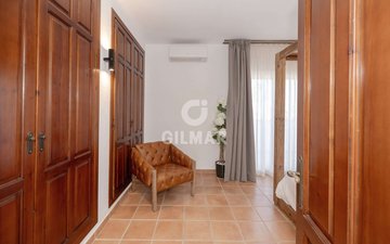Property slide 20